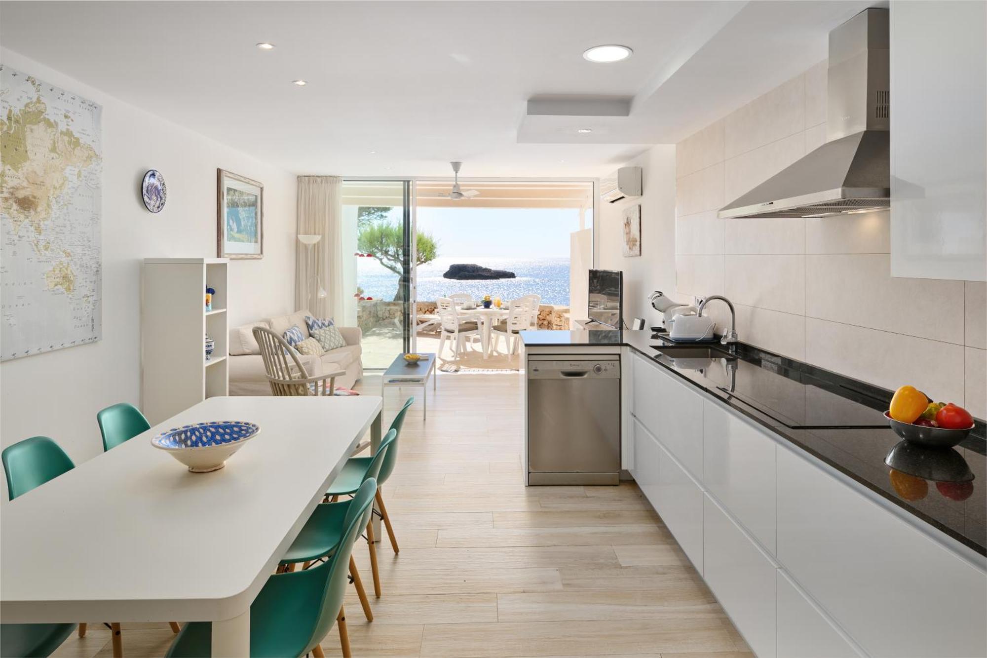 Sea Frontline Apartment 'Faraona'. Pool. Wifi ซานตานยี ภายนอก รูปภาพ