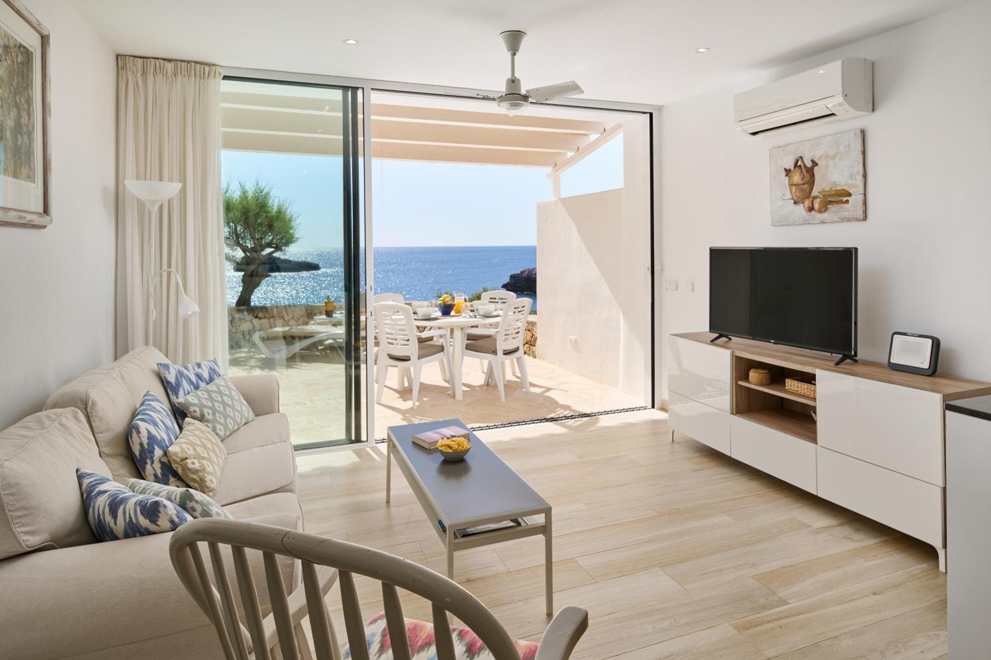 Sea Frontline Apartment 'Faraona'. Pool. Wifi ซานตานยี ภายนอก รูปภาพ